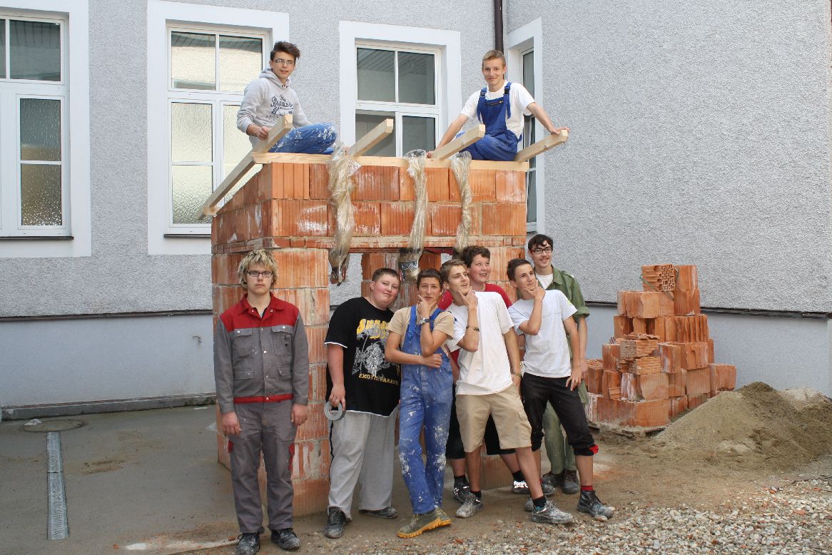 Bau eines Hauses mit Dachstuhl