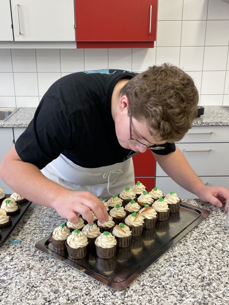 23_01_12_Cupcake_Produktion_OBSA